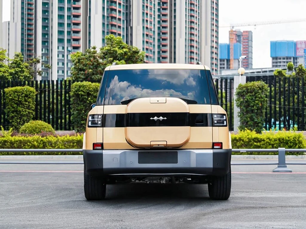 BYD FangChengBao Titanium 7