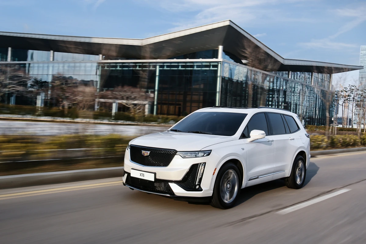 Cadillac XT6
