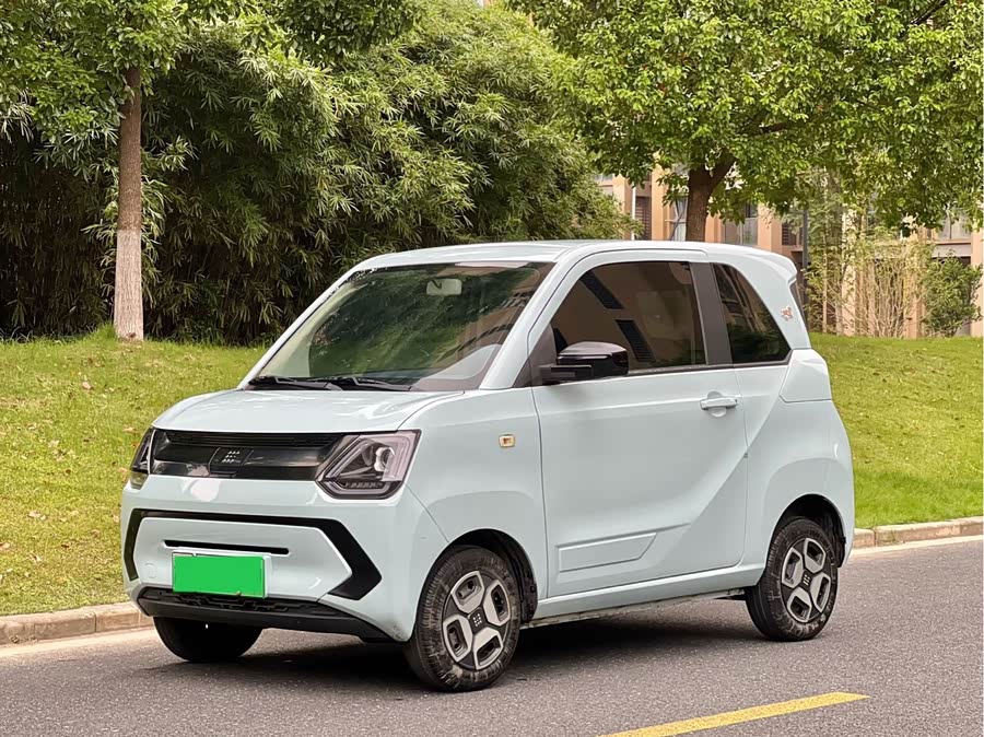 Dongfeng MINIEV — пример автомобиля из объявления китайского рынка