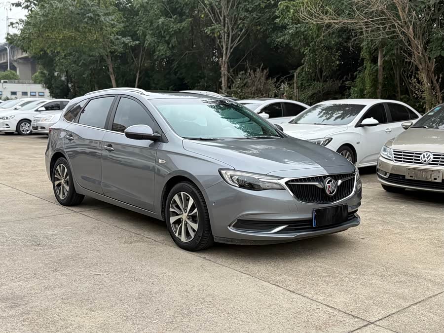 Buick Yuelang — пример автомобиля из объявления китайского рынка