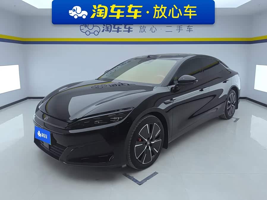 BYD Han L — пример автомобиля из объявления китайского рынка