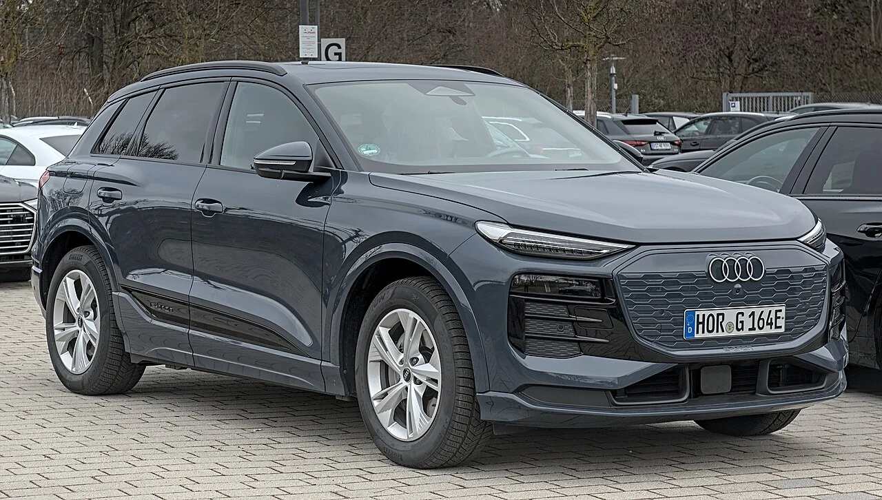 Audi Q6 e-tron — иллюстрация модели; поколение и комплектация объявления могут отличаться