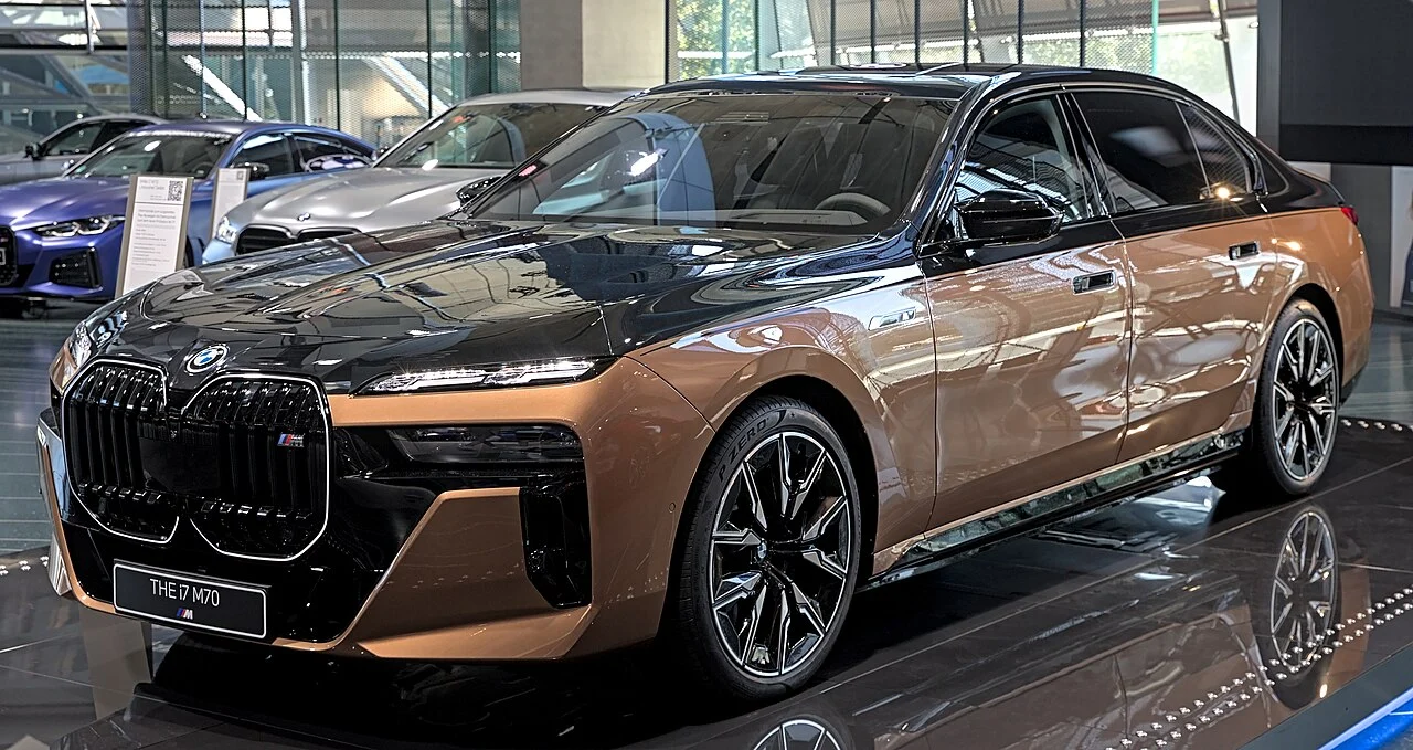 BMW i7 — иллюстрация модели; поколение и комплектация объявления могут отличаться