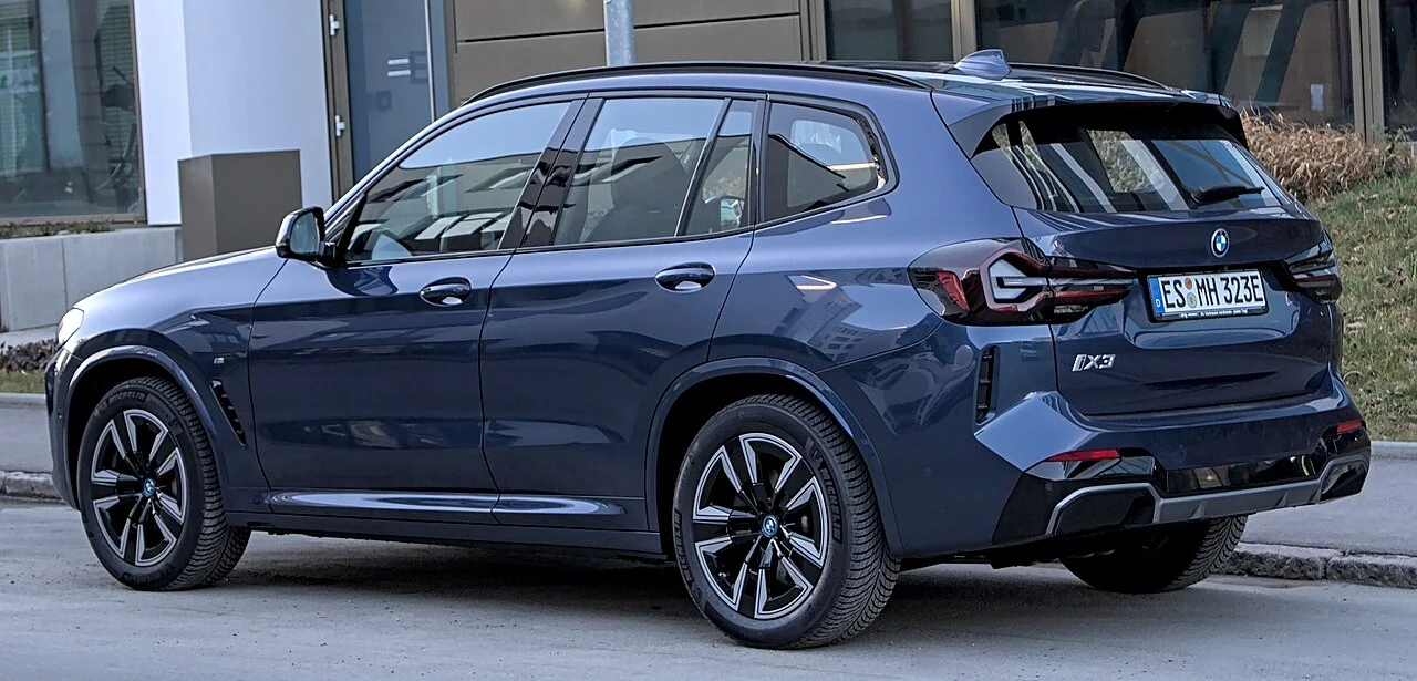 BMW iX3 — иллюстрация модели; поколение и комплектация объявления могут отличаться