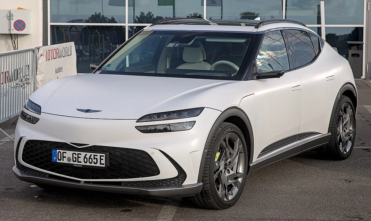 Genesis GV60 — иллюстрация модели; поколение и комплектация объявления могут отличаться