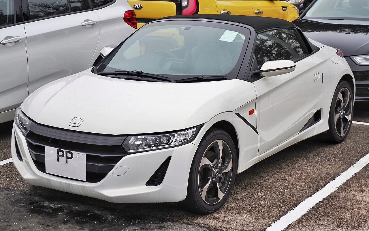 Honda S660 — иллюстрация модели; поколение и комплектация объявления могут отличаться