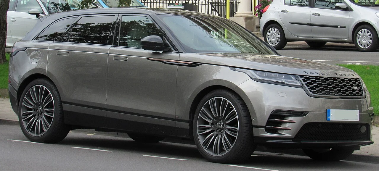 Land Rover Range Rover Velar — иллюстрация модели; поколение и комплектация объявления могут отличаться