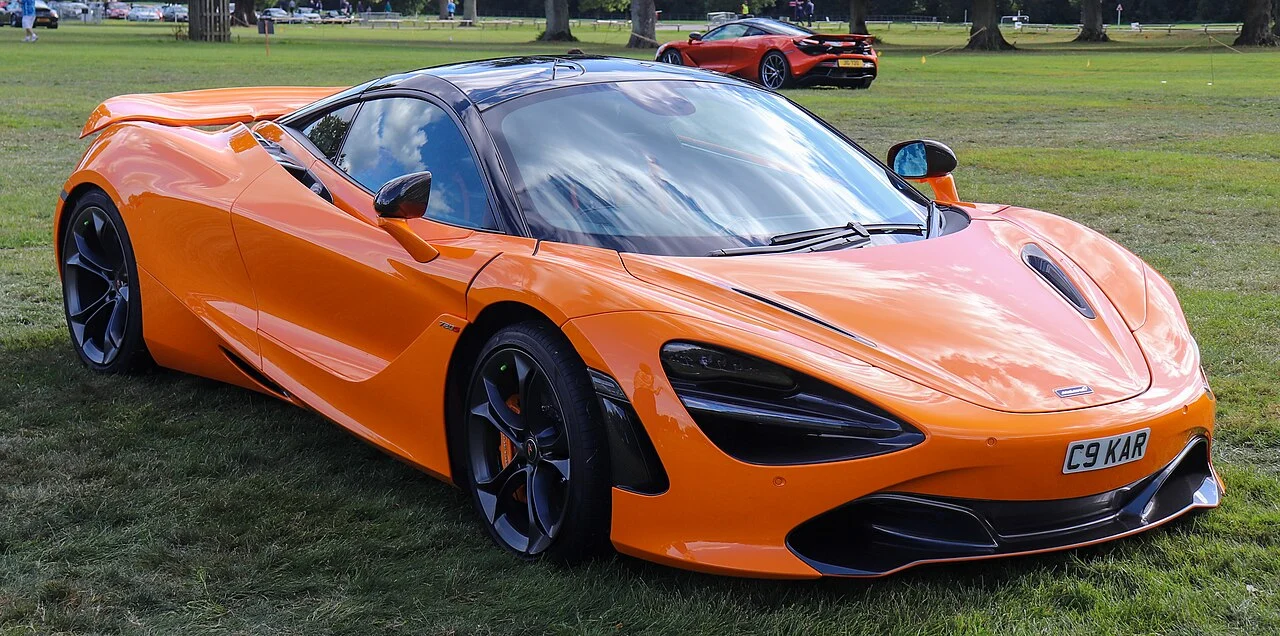 McLaren 720S — иллюстрация модели; поколение и комплектация объявления могут отличаться