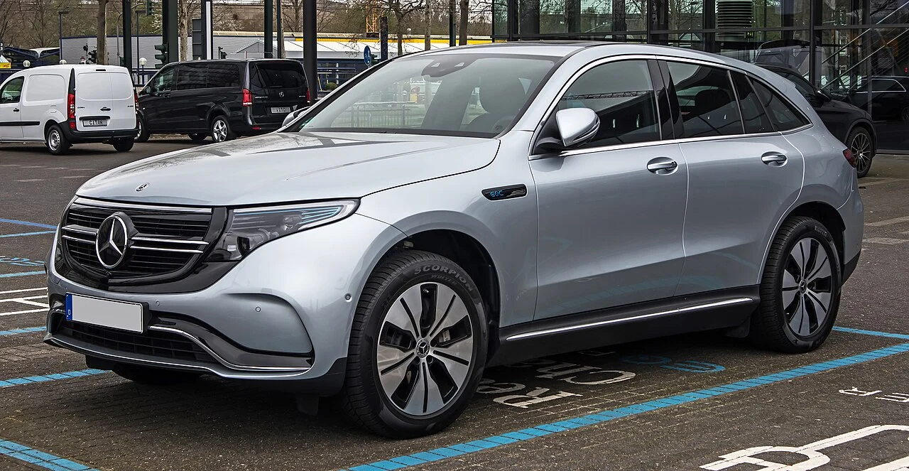 Mercedes-Benz EQC — иллюстрация модели; поколение и комплектация объявления могут отличаться