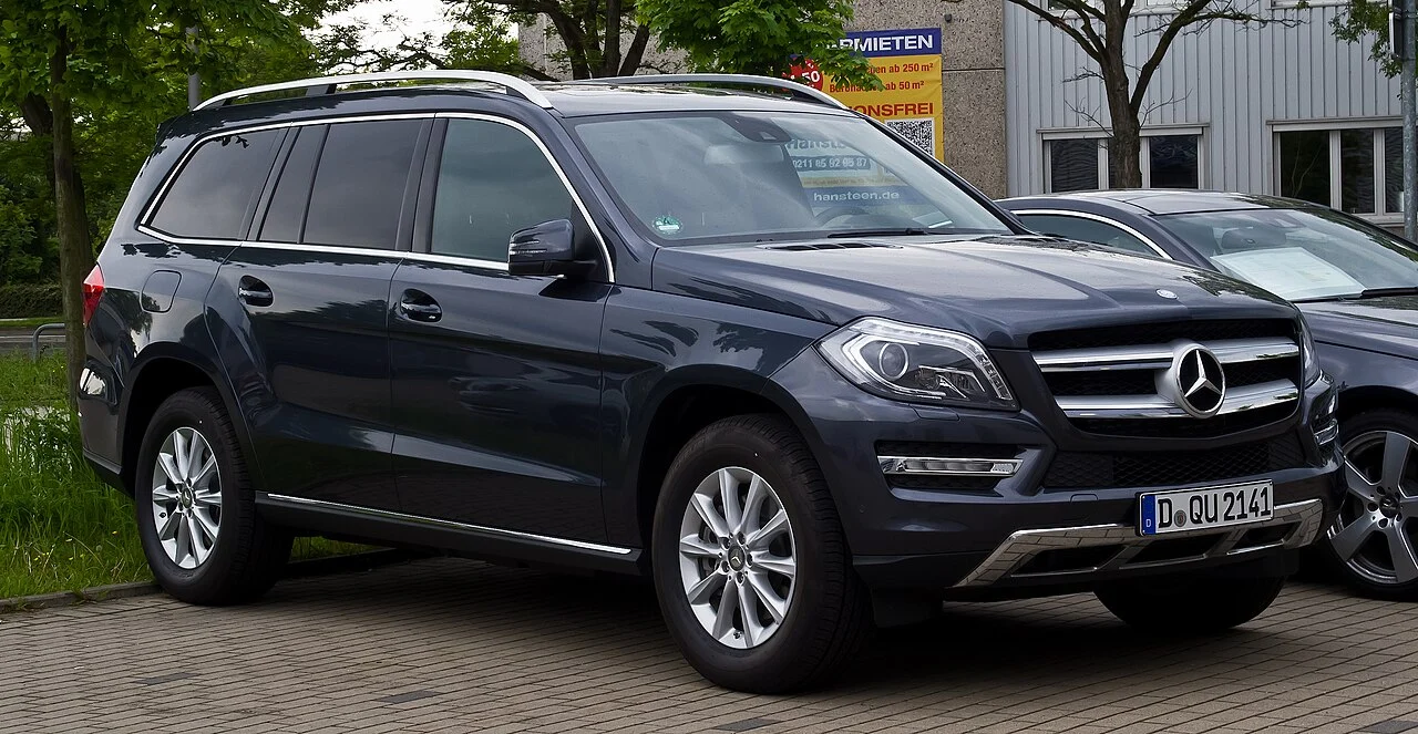 Mercedes-Benz GL-Class — иллюстрация модели; поколение и комплектация объявления могут отличаться
