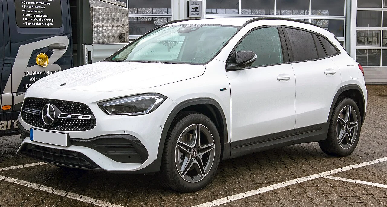 Mercedes-Benz GLA-Class — иллюстрация модели; поколение и комплектация объявления могут отличаться