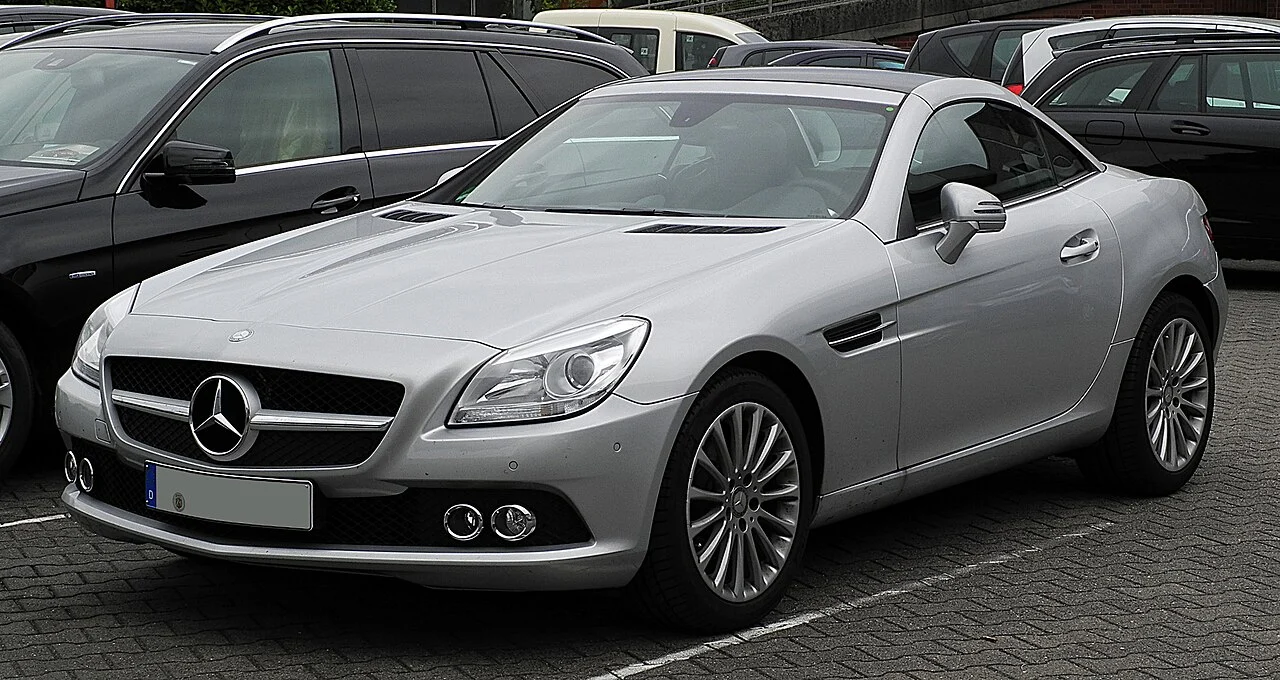 Mercedes-Benz SLK-Class — иллюстрация модели; поколение и комплектация объявления могут отличаться
