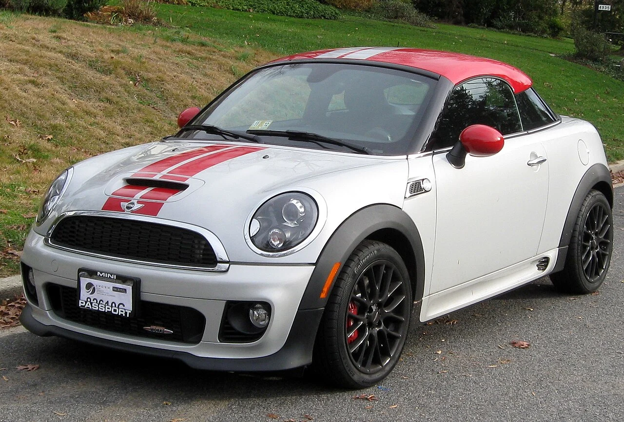 MINI Coupe — иллюстрация модели; поколение и комплектация объявления могут отличаться