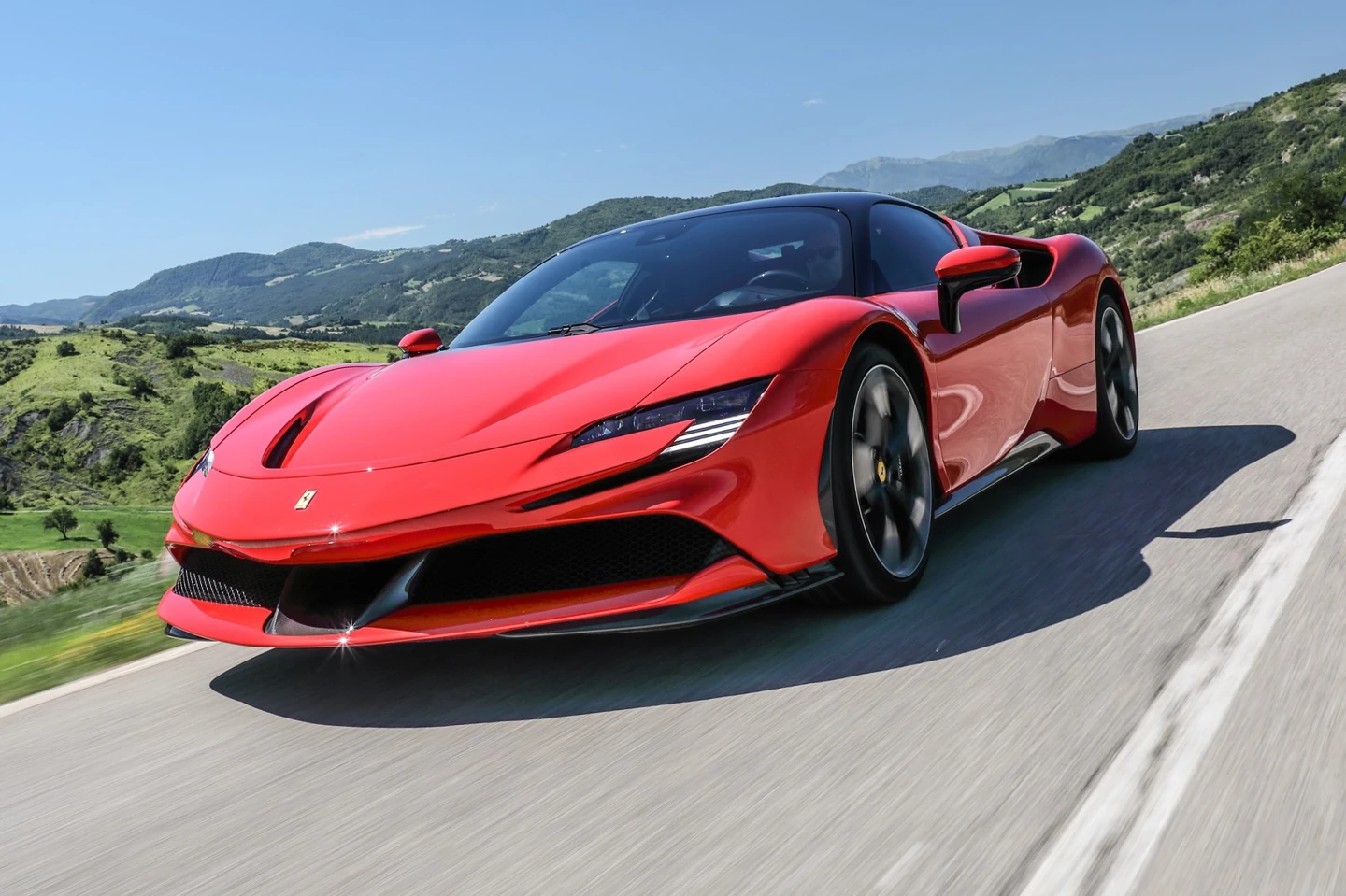 Ferrari SF90