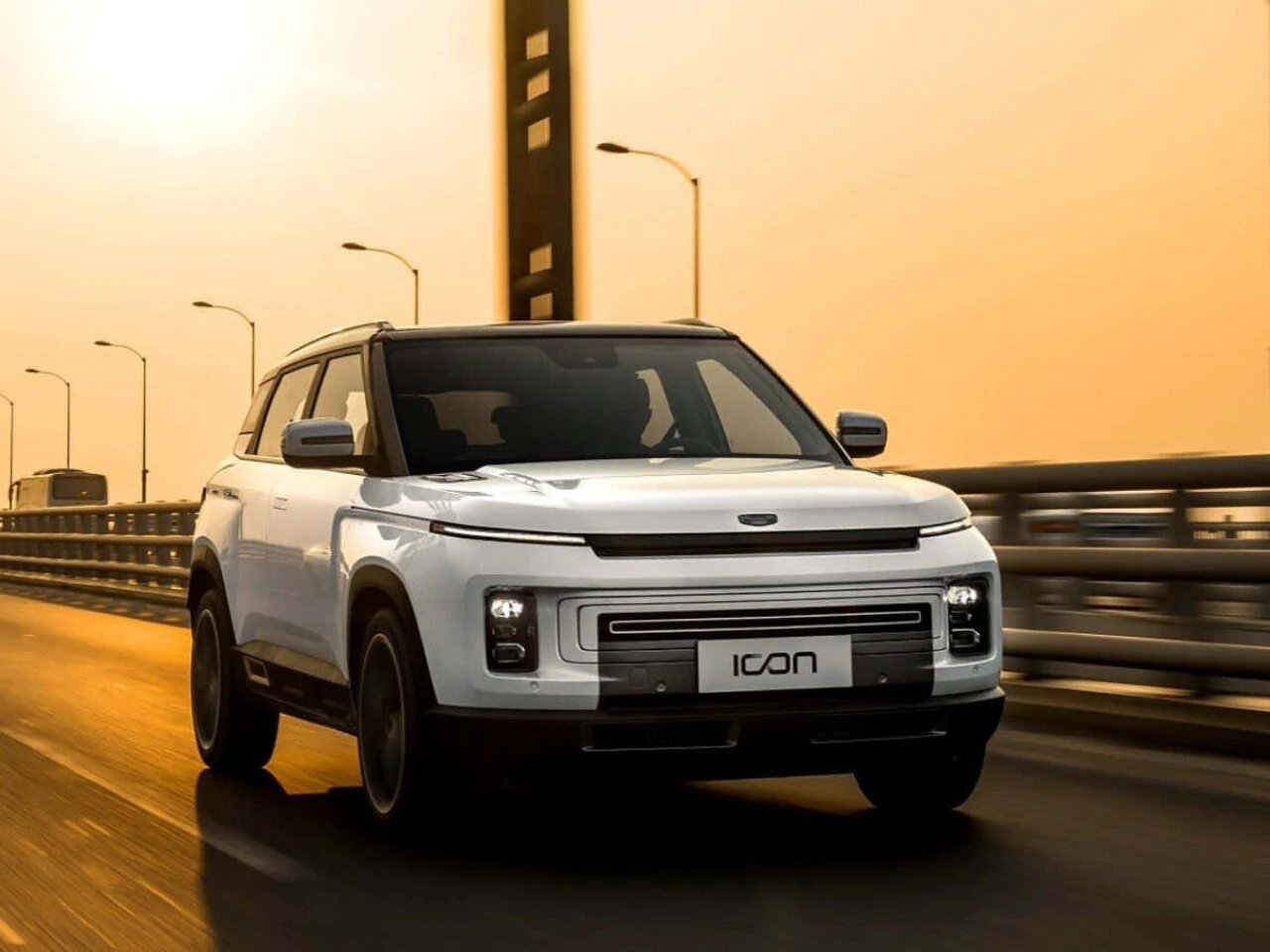 Geely ICON