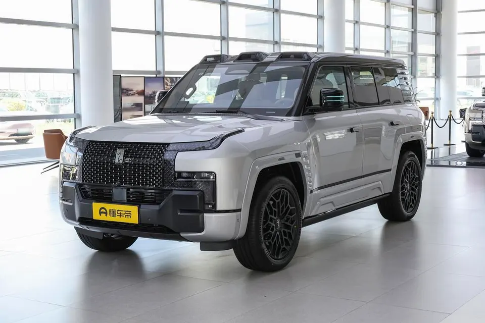 BYD Yangwang U8 — пример автомобиля с китайского рынка; комплектация выбранного объявления может отличаться