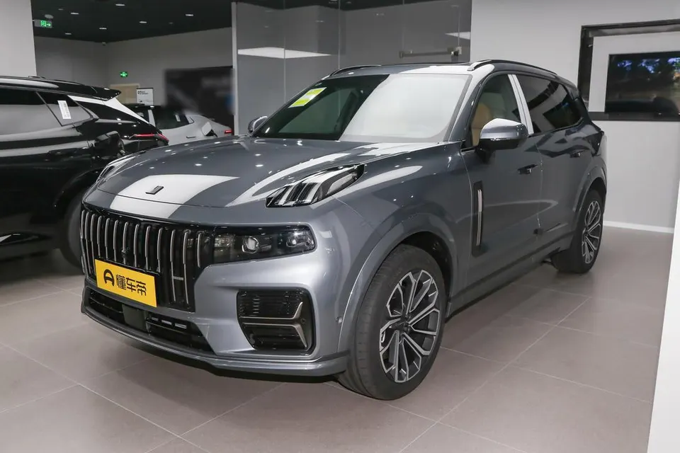 Lynk & Co 09 EM-P — пример автомобиля с китайского рынка; комплектация выбранного объявления может отличаться