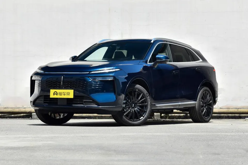 WEY Mocha PHEV — пример автомобиля с китайского рынка; комплектация выбранного объявления может отличаться