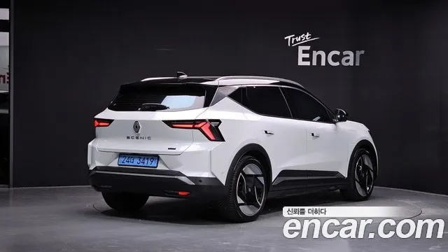 Renault Scenic — пример автомобиля с корейского рынка; комплектация выбранного объявления может отличаться