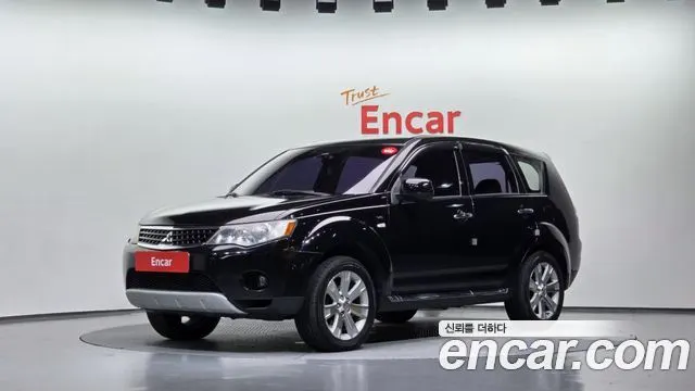 Mitsubishi Outlander — пример автомобиля с корейского рынка; комплектация выбранного объявления может отличаться
