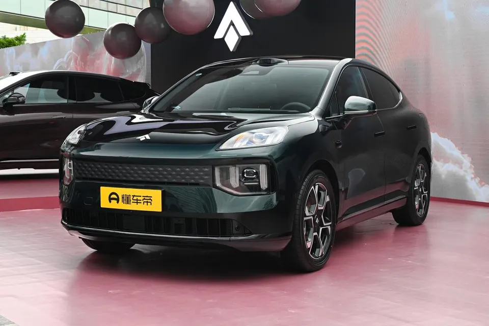 GAC Aion Hyptec S600 — пример автомобиля с китайского рынка; комплектация выбранного объявления может отличаться