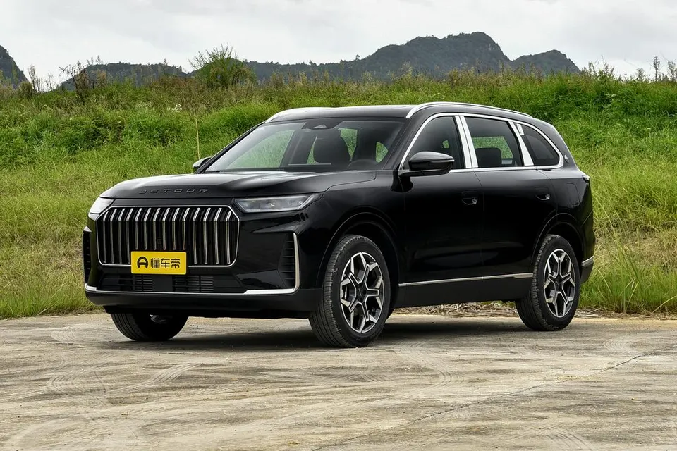 Jetour X90 — пример автомобиля с китайского рынка; комплектация выбранного объявления может отличаться