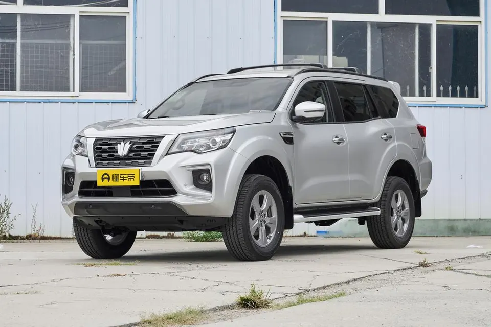 Dongfeng Paladin — пример автомобиля с китайского рынка; комплектация выбранного объявления может отличаться