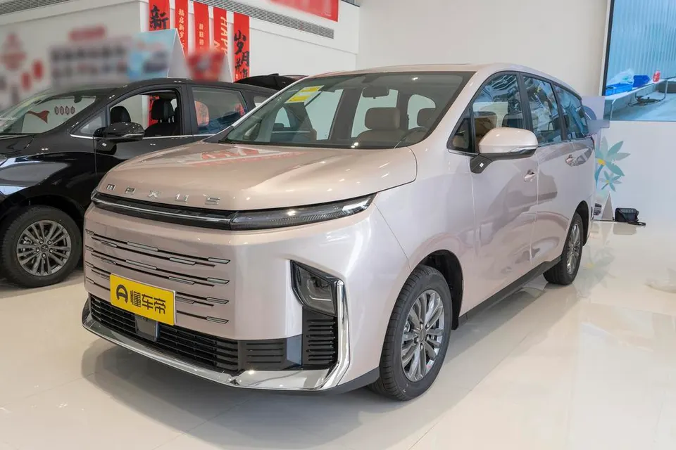 Maxus G50 — пример автомобиля с китайского рынка; комплектация выбранного объявления может отличаться