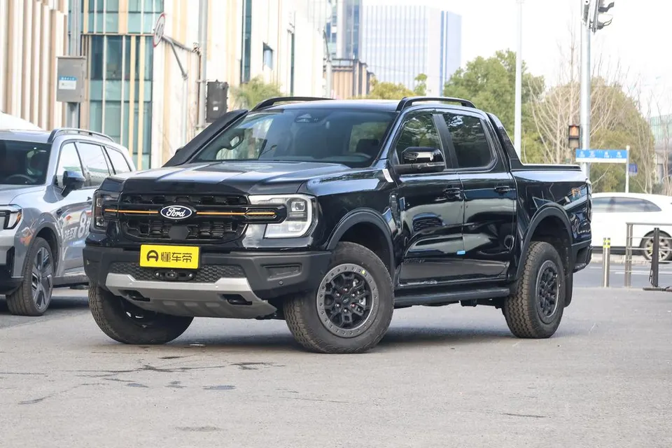 Ford Ranger — пример автомобиля с китайского рынка; комплектация выбранного объявления может отличаться