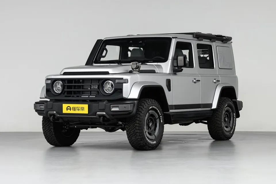 BAW 212 212 T01 — пример автомобиля с китайского рынка; комплектация выбранного объявления может отличаться
