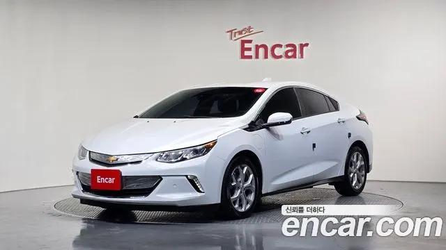 Chevrolet VOLT — пример автомобиля с корейского рынка; комплектация выбранного объявления может отличаться