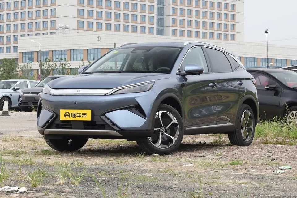 BYD Atto 3 — пример автомобиля с китайского рынка; комплектация выбранного объявления может отличаться