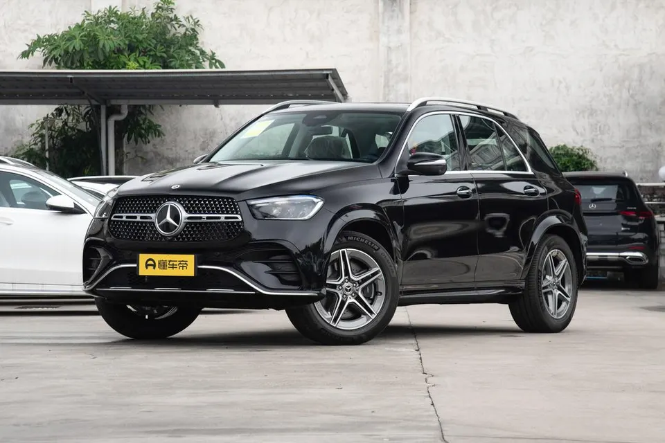 Mercedes-Benz GLE-Class (imported) — пример автомобиля с китайского рынка; комплектация выбранного объявления может отличаться