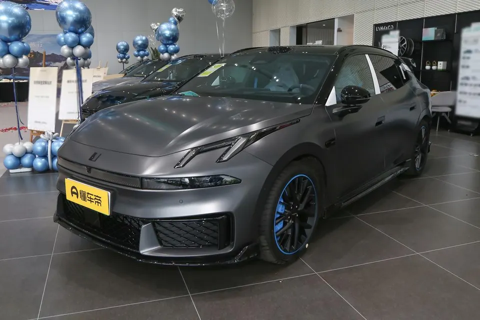 Lynk & Co 07GT — пример автомобиля с китайского рынка; комплектация выбранного объявления может отличаться