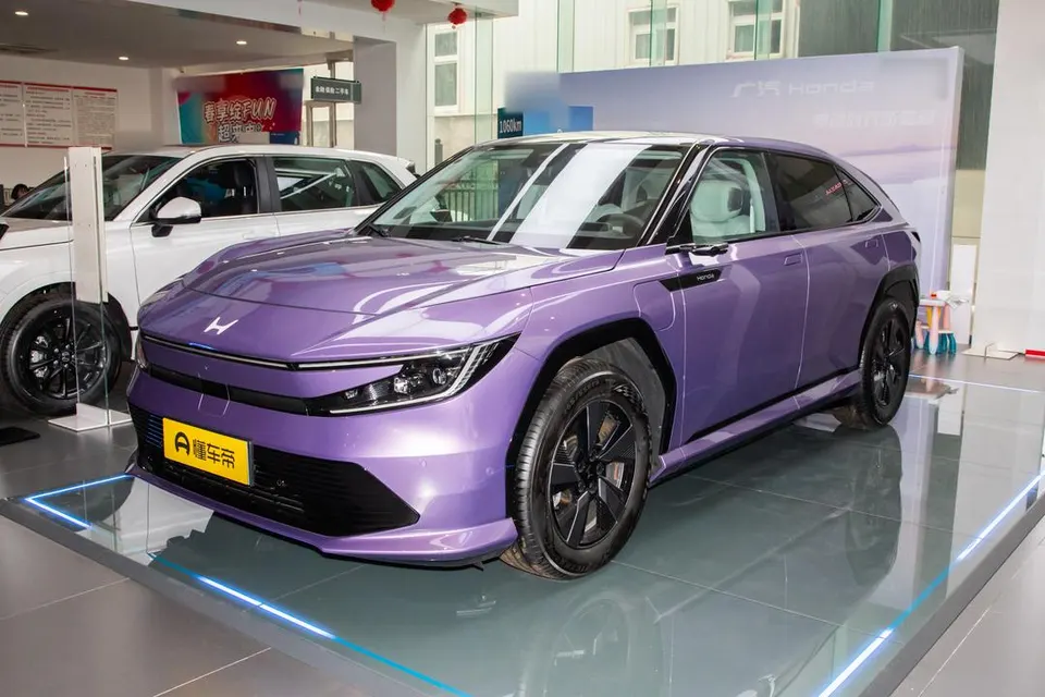Honda P7 — пример автомобиля с китайского рынка; комплектация выбранного объявления может отличаться