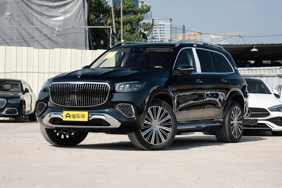 Mercedes-Benz Maybach GLS — пример автомобиля с китайского рынка; комплектация выбранного объявления может отличаться