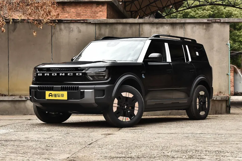 Ford Zhiqu Bronco — пример автомобиля с китайского рынка; комплектация выбранного объявления может отличаться
