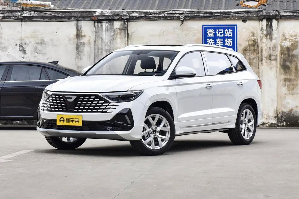 Jetta VS7 — пример автомобиля с китайского рынка; комплектация выбранного объявления может отличаться