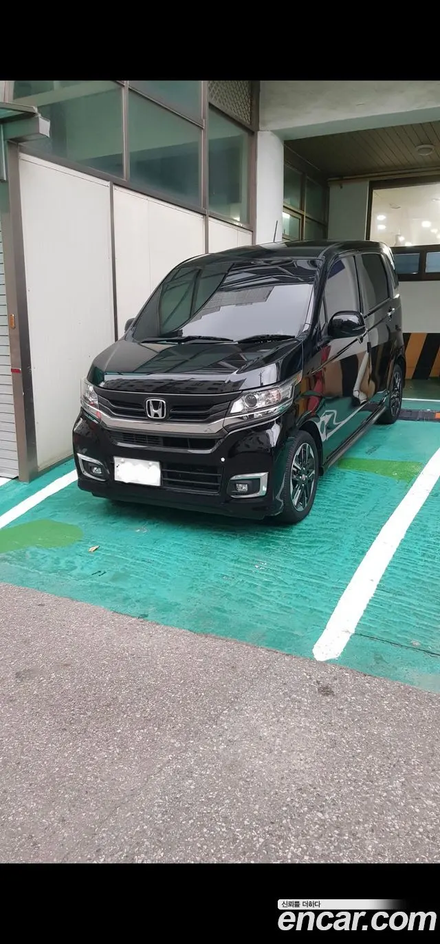 Honda N-WGN — пример автомобиля с корейского рынка; комплектация выбранного объявления может отличаться