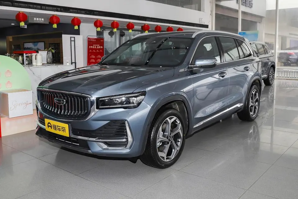 Geely Monjaro — пример автомобиля с китайского рынка; комплектация выбранного объявления может отличаться