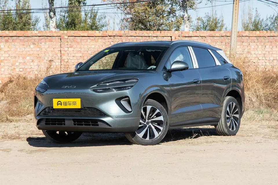 BYD Sealion 06 EV — пример автомобиля с китайского рынка; комплектация выбранного объявления может отличаться