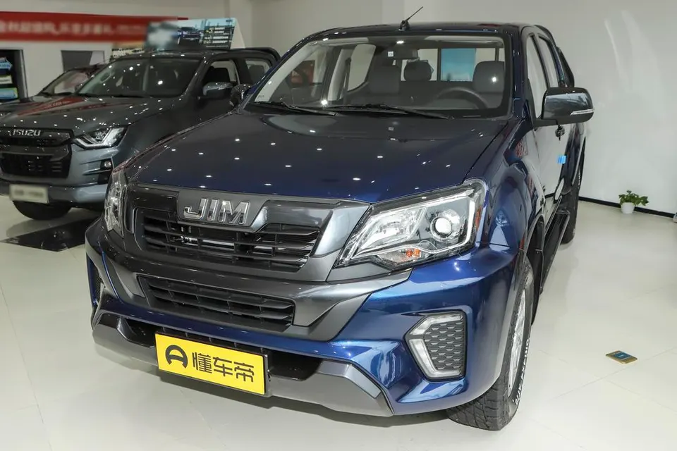 Isuzu RE-MAX Ruimai — пример автомобиля с китайского рынка; комплектация выбранного объявления может отличаться