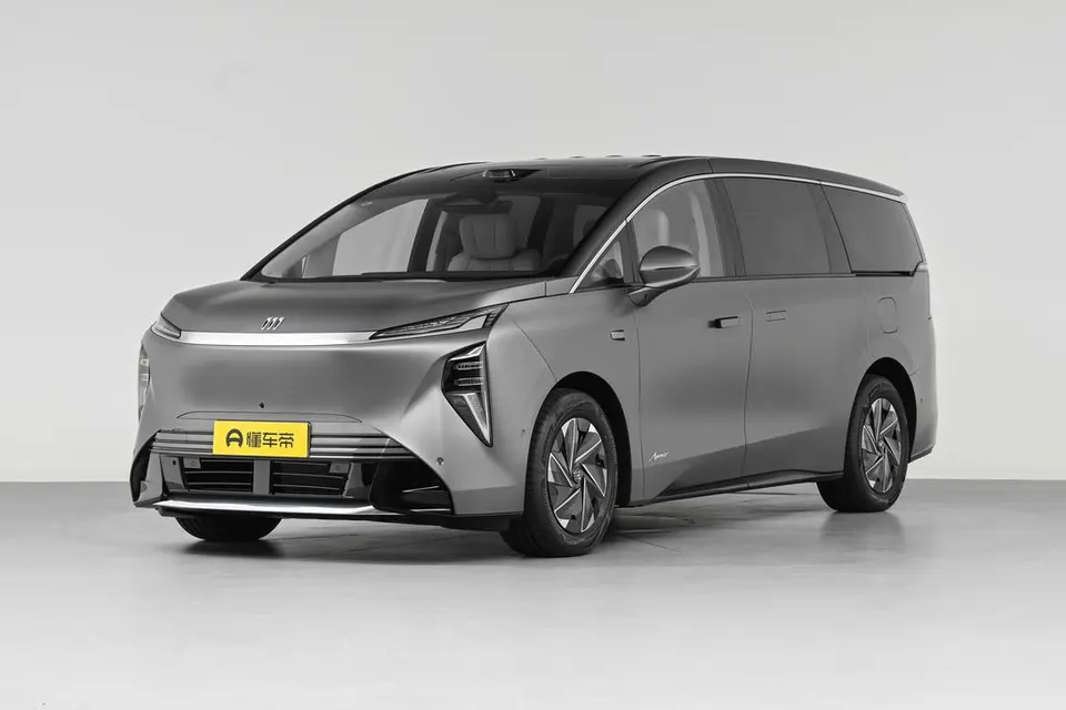 Buick Zhijing Shijia EV — пример автомобиля с китайского рынка; комплектация выбранного объявления может отличаться