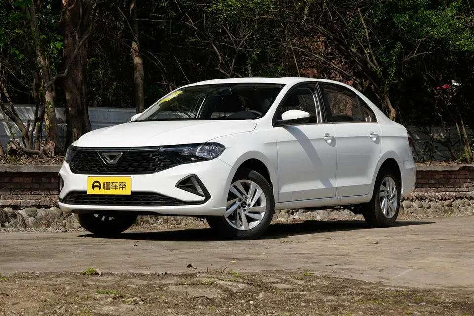 Jetta VA3 — пример автомобиля с китайского рынка; комплектация выбранного объявления может отличаться