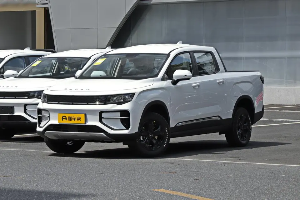 Geely Radar Horizon EV — пример автомобиля с китайского рынка; комплектация выбранного объявления может отличаться