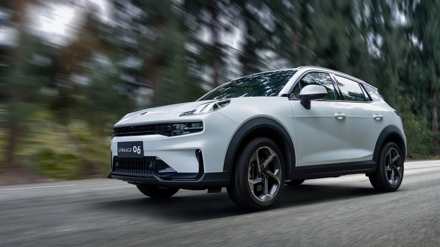 Lynk & Co 06