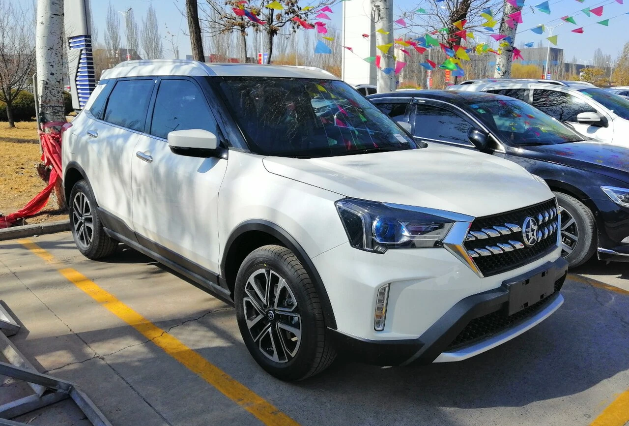 Venucia T60